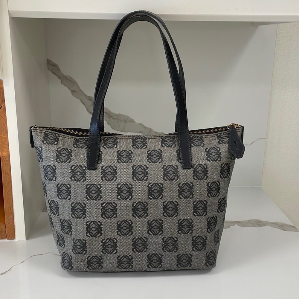 Loewe Black Printed Anagram Tote Bag